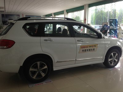 選車糾結(jié)進(jìn)行時(shí) 與朋友探訪4S店，哈弗H6 Coupe成焦點(diǎn)